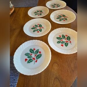 Vintage Termocrisa Milk Glass Christmas Holly & Berry Plates (6) Made In Mexico